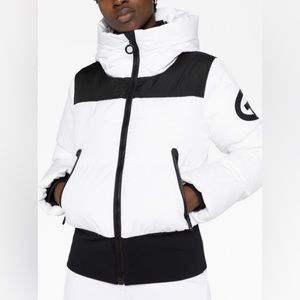 Goldbergh Boulder hooded ski jacket Size 6